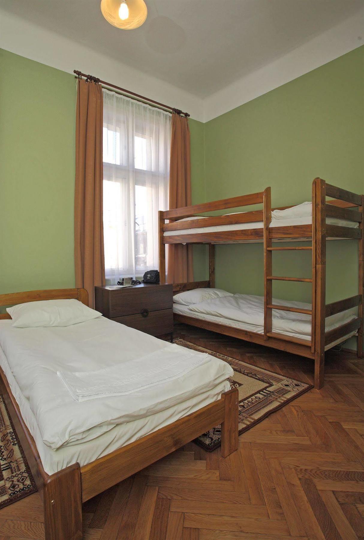 Enigma Hostel Krakau Exterior foto