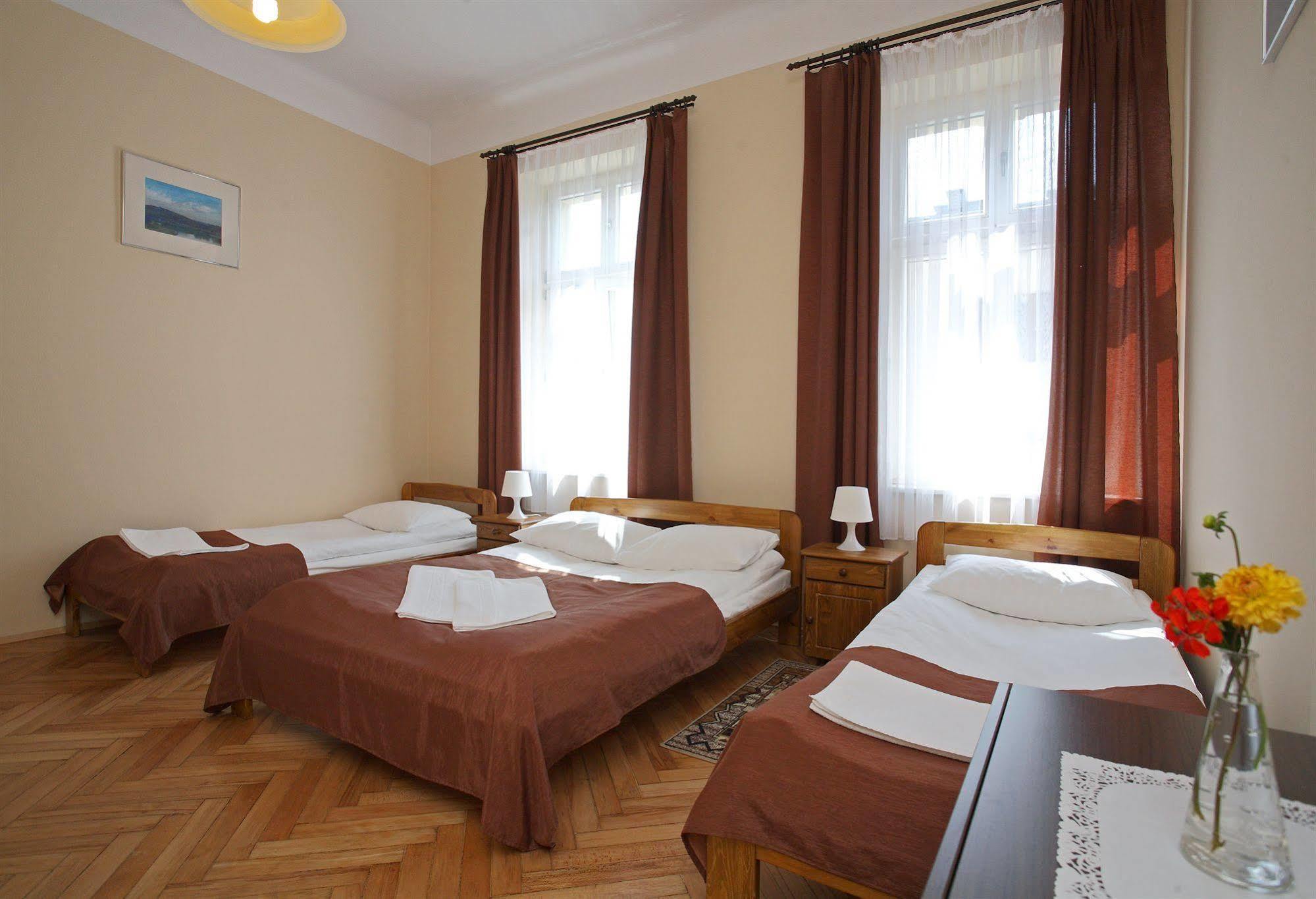 Enigma Hostel Krakau Exterior foto
